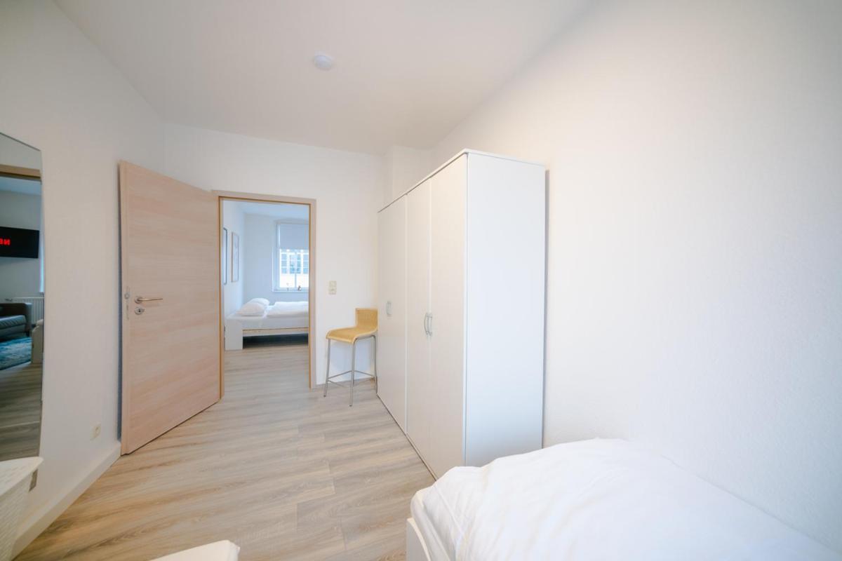 Ferienwohnung Laura In Gera Fuer Bis Zu 4 Personen - Neu Renoviert Exterior photo